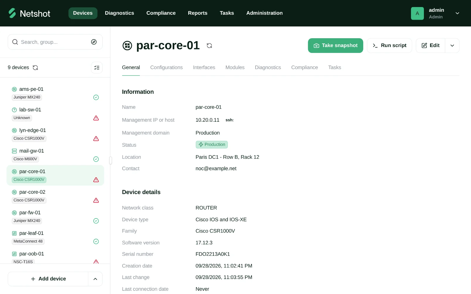 Netshot web interface showing the device list and the details of a Cisco router: management IP, location, family, software version and serial number.